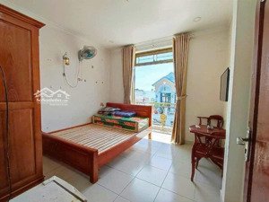 chdv dương quảng hàm - đh văn lang, p.5, gv. dt: 6,7m x 18m nhà trệt lững 3 lầu st, giá: 16,8ty tl