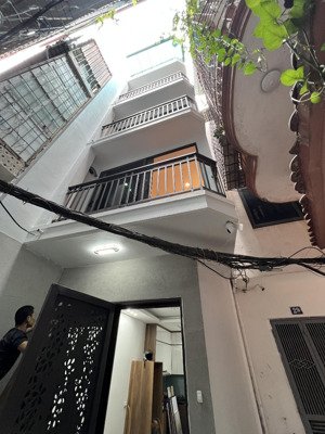 bán gấp nhà mới, khâm thiên, đống đa, lô góc, 26m2 x 5 tầng, full nội thất