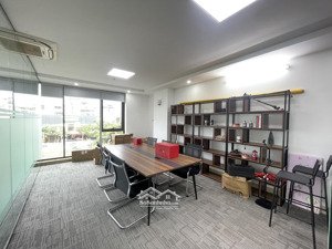 chỉ 30 triệu có ngay văn phòng 200m2 tại phố khương đình, thanh xuân, chia sẵn 03 phòng