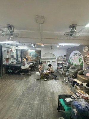 bán nhà phố cầu giấy , dt 85m2 , 5 tầng , mt 9m , giá 22,7 tỷ ,ngõ ô tô thông , kinh doanh sầm uất