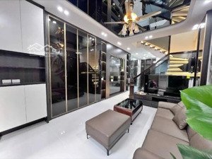 45m2 - nhà mới sát aeon - chỉ 6.15 tỷ - ở ngay - vị trí vàng long biên