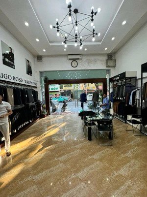 bán mặt phố hạ yên quyết, 120m2, giá bán chưa phản ánh tiềm năng, khu vip phường cầu giấy mới