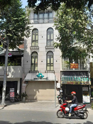 siêu phẩm ngang hiếm-mt võ thị sáu, quận 3, dt 6x12m, 5 tầng, hđt 120tr/tháng, 26 tỷ