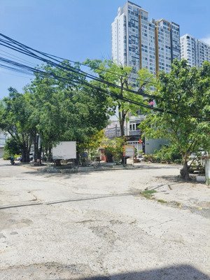 bán nhà giá tốt q7 hoàng quốc việt