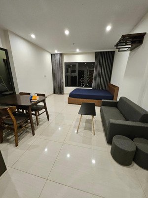 hot cho thuê căn hộ studio - toà s403. dt 34m2, full đồ. giá 7 triệu. lh ngay!