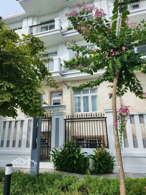 cho thuê nhà phố the peak garden villa hoàn thiện nội thất đẹp 2025