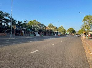 chính chủ gửi bán gấp lô mặt tiền kinh doanh võ văn kiệt giá rẻ! 