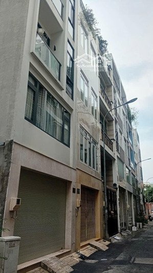bán gấp nhà mới 5 tầng đúc, 56m2 (4.2m x13m), lý thường kiệt, gara ô tô, chỉ 9.9 tỷ