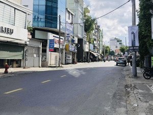 dòng tiền 55 triệu/tháng - mặt tiền đặng văn ngữ - 108m2 vuông vức - 4 tầng - chỉ 27.x tỷ