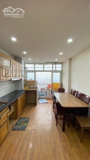 - bán căn hộ chung cư kdt định công, siêu rẻ, 68.7m2, 4.2 tỷ