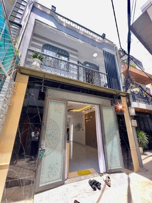 giảm 200 triệu còn 7,6 tỷ tl căn góc lê văn sỹ, phường 10, quận phú nhuận dt: 5m * 10m, 2 tầng, 3pn