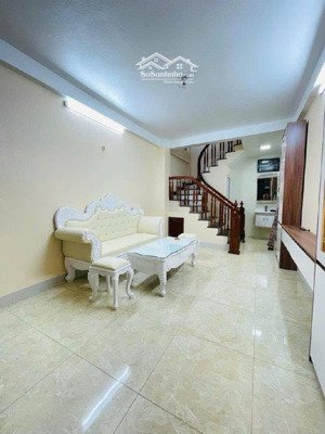 bán nhà đẹp nhất ngõ 193 nam dư 6 tầng ngõ oto - 40m ra ô tô tránh giá 7,4 tỷ