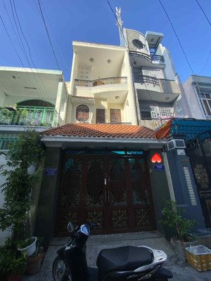 lê văn thọ- gò vấp - hxh vào nhà - 3 tầng - 80m2 - ngang 4,5x18 - nhỉnh 8 tỷ
