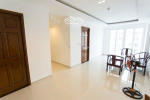 bán căn hộ sky center 2pn - 2wc = 4.9 tỷ bao thuế phí sang tên, cam kết không đăng tin ảo