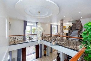 bán biệt thự vip khu á châu vt hồ bơi rộng gần biển sổ hồng giá chỉ 26 tỷ