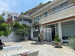 biệt thự nghỉ dưỡng đẳng cấp thiết kế 4pn không gian sống hoàn hảo , gieo duyên tìm chủ mới