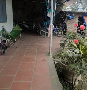 chỉ hơn 4 tỷ có ngay 360m đất đẹp tại đông xuân, sóc sơn! đã có nhà + vườn, view hồ cự