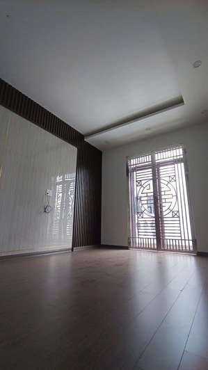 bán nhà đường nguyễn văn linh 4 tầng giá chỉ 6,x tỷ