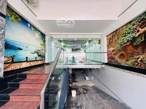 chính chủ cân cho thuê mặt bằng làm văn phòng cao cấp