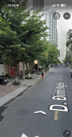 bán biệt thự biển diện tích khủng 648m2, mặt tiền 24m, 10 phòng master, thang máy, hồ bơi ..