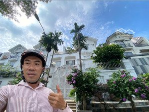bán biệt thự liền kề, 3 tầng {8.5x18m}, nội thất cao cấp, đường 12m, giáp quận 8 - chỉ 14.5 tỷ (tl)
