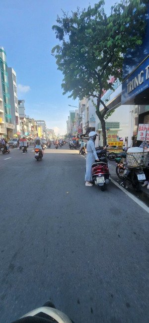 nhà 2 mặt tiền kd quận 7 - hxh - 4 tầng - diện tích 60m2- shr - nhỉnh 4ty