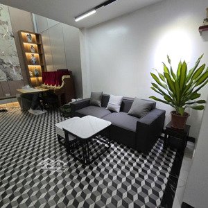 bán nhà tây sơn đống đa, ngõ thông,thang máy, 20m ra ô tô dừng đỗ, 30m2, 6 tầng, 10 tỷ