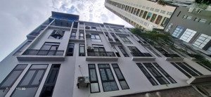 bán nhà lk trung tâm hà đông 61m2, mt 4.7m, 5 tầng view chung cư, vài bước ra ubnd quận. 16.8t (tl)