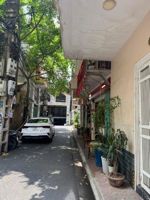 nhà khâm thiên 47m *4 tầng * 9.6 tỷ thương lương - ngõ rộng thoáng trước sau- khu dân trí cao.