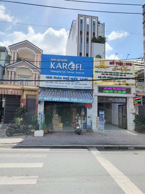 bán nhà mặt tiền tô ký dt 5,4 x 28.9m nở hậu, cần bán gấp 13.5 tỷ thương lượng