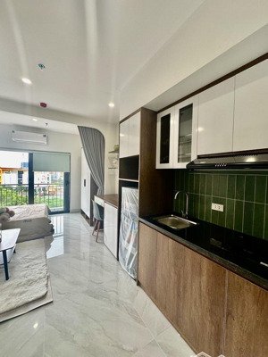 bán nhà ngọc lâm hơn 11 tỷ-siêu phẩm dòng tiền 45tr/ tháng 55m2-6 tầng-thang máy -full nội thất