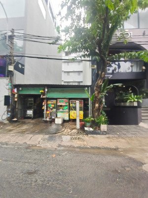 chủ định cư nước ngoài cần bán gấp nhà cấp 4 kdc trung sơn h.bình chánh 6x20 chỉ 21,6 tỷ