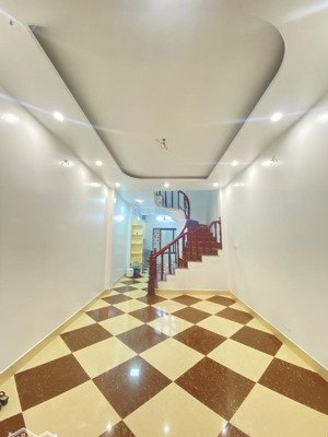 bán nhà riêng 50m2, 11 tỷ tại doãn kế thiện, mai dịch, cầu giấy, hà nội