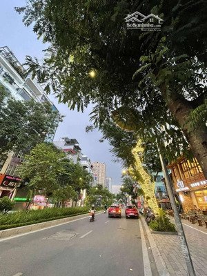 bán nhà mặt phố lạc long quân - 222m2 - mt 10m - vỉa hè rộng - xây building