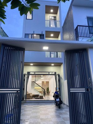 cho thuê nhà trệt 2 lầu mới 100% hẻm lê hồng phong p phú hoà
