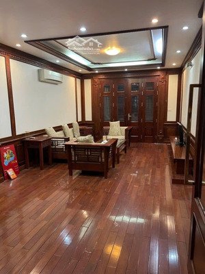 bán nhà phố đàm quang trung long biên, 62m2, 4 tầng, ngõ to thông, oto vào, giá 12.6 tỷ