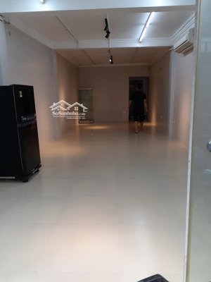 cho thuê tt tầng 1 60m2 2pn 1pk 2vs ngõ rộng, ôtô 30m ngõ 15 phương mai, kliến, đống đa, 6,5tr/th