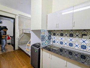 bán ccmn nguyễn an ninh 6 tầng 55tr/tháng 13.5 tỷ 11p full đồ, cho thuê 55tr /1 tháng