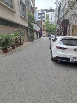 dự án tòa văn phòng dịch vụ hỗn hợp - khu vip quận cầu giấy - trung tâm quận tiện ích ngập tràn.