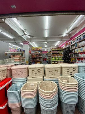 mặt phố quan nhân - thanh xuân - diện tích 177 m2 - cấp 4 - mặt tiền 10 m - giá 73 tỷ