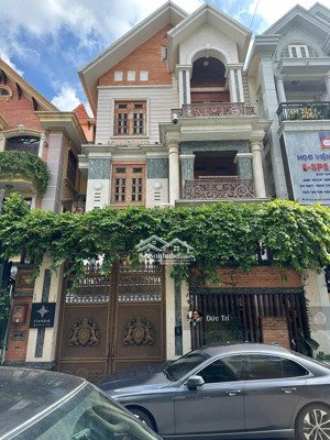 bán nhà mặt tiền rẻ nhất khu phố hoa phan xích long, p2 phú nhuận ngang 8m trệt 3 lầu giá 55 tỷ