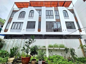 lực hành mới - chỉ 3,9 - 4,3 tỷ mặt ngõ lực hành