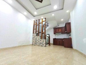 nhà mới trần cung - gần bv e - thông kdt nam cường - ngõ cực nông - giá hợp lý nhỉnh 7 tỷ