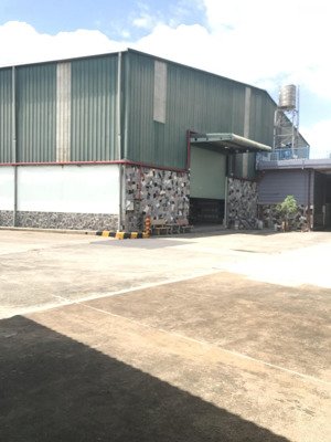 cho thuê 1000m2 kho xưởng tân phú