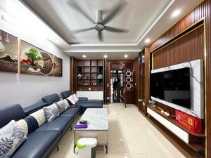 hàng xóm gửi bán nhà phan đình giót, la khê, hà đông, 37m 5 tầng thang máy, ô tô đỗ cửa, giá 6.8 tỷ