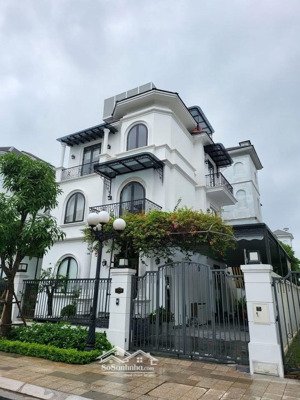 có 1 0 2 biệt thự vinhomes greenbay mễ trì, đẳng cấp thượng lưu, lô góc, an sinh đỉnh, bán kín