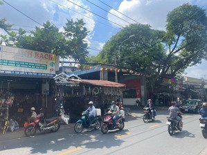 607m2 nhà mặt tiền 590 - 592 bình long, quận tân phú. (dt: 14x50m nở hậu 14.7m). giá: 65 tỷ