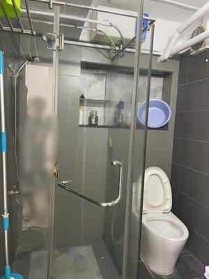 kẹt tiền bán gấp giá rẻ nhất chung cư miếu nổi 18 tầng - có thang máy - nhà mới đẹp
