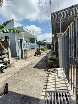 BÁN NHÀ GẦN KHU VƯỢT LŨ PHƯỜNG 8, TP VĨNH LONG