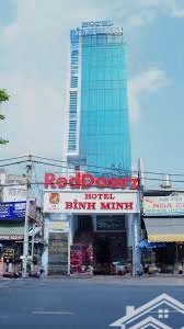 sang khách sạn 286 nguyễn xí, phường 13, q. bình thạnh (2 chiều) 8 tầng thang máy 185 triệu nét